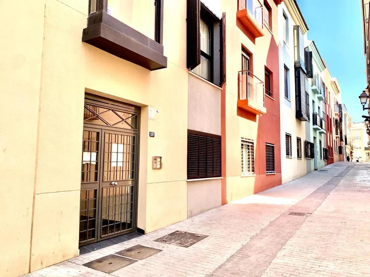 Homely Malaga Refino Bajo G6 Y F6 0*,  Spanje